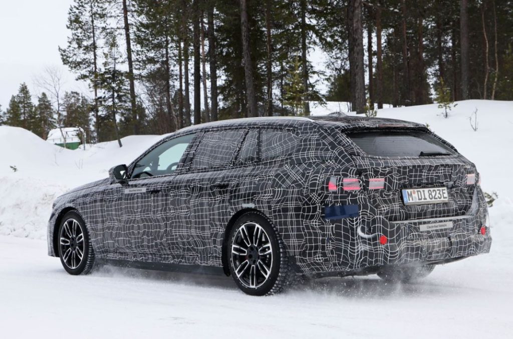 El BMW i5 Touring, espiado de nuevo 12 Motor16 BMW i5 Touring 10 Motor16