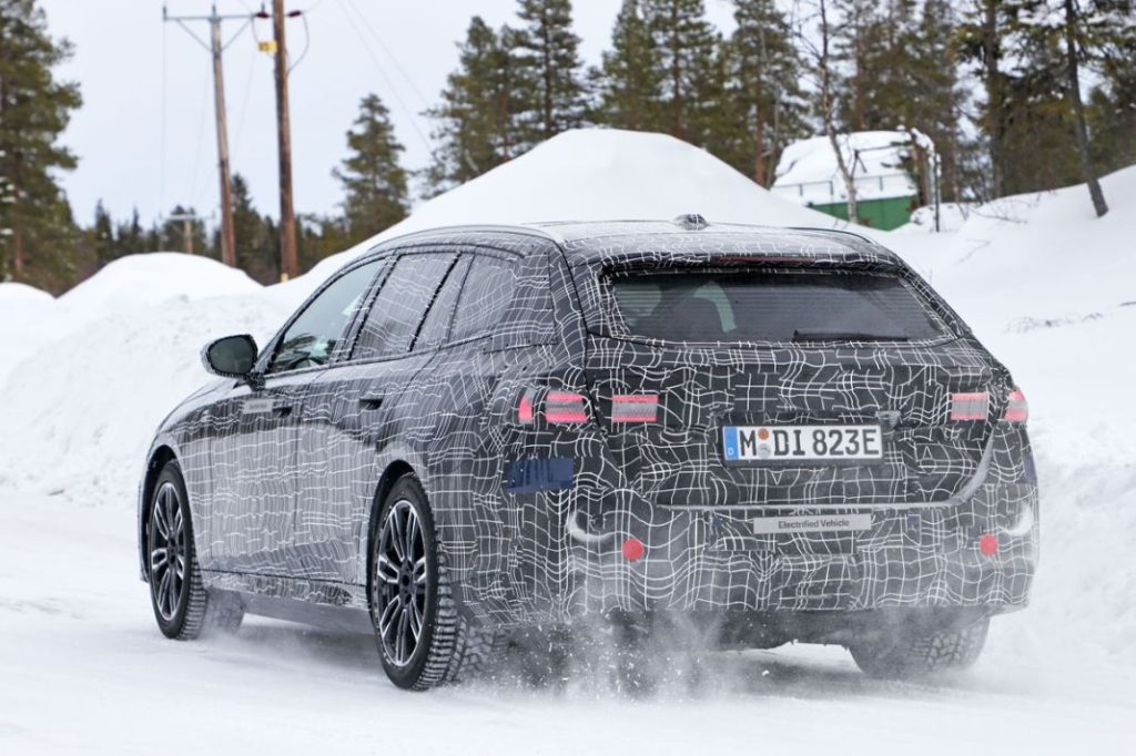 El BMW i5 Touring, espiado de nuevo 15 Motor16 BMW i5 Touring 13 Motor16