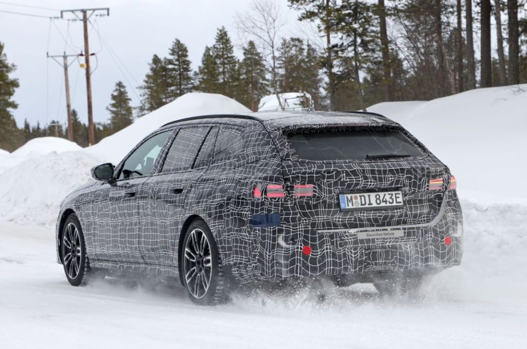 El BMW i5 Touring, espiado de nuevo 22 Motor16 BMW i5 Touring 20 Motor16