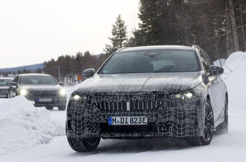 El BMW i5 Touring, espiado de nuevo 5 Motor16 BMW i5 Touring 3 Motor16