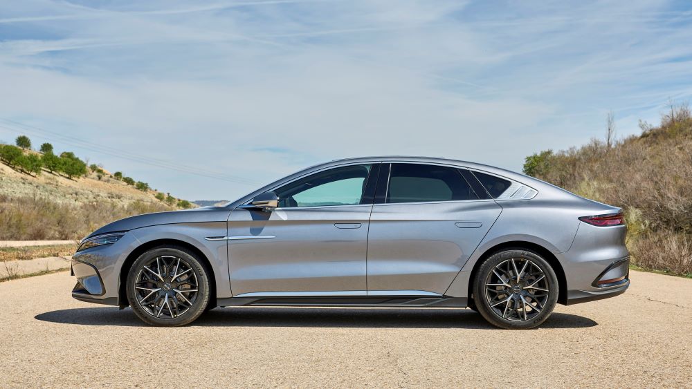 BYD Han exterior 6 Motor16