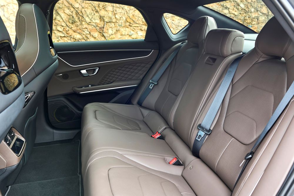 BYD Han interior 5 Motor16