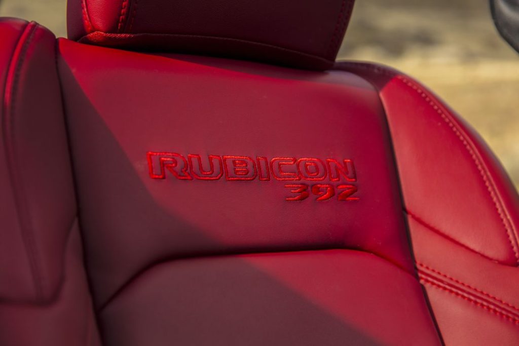 Jeep Wrangler 2024: El todoterreno más icónico de Jeep introduce importantes novedades 27 Motor16 Jeep Wrangler 2024 22 Motor16