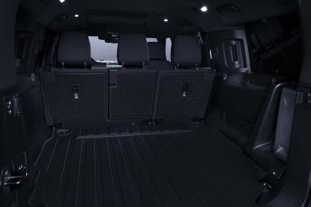 Land Rover Defender 130 Outbound 16 Motor16