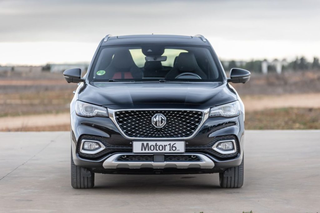 Prueba del MG HS Luxury AT: Un SUV muy equipado a precio de saldo 21 Motor16 MG HS prueba 3 Motor16
