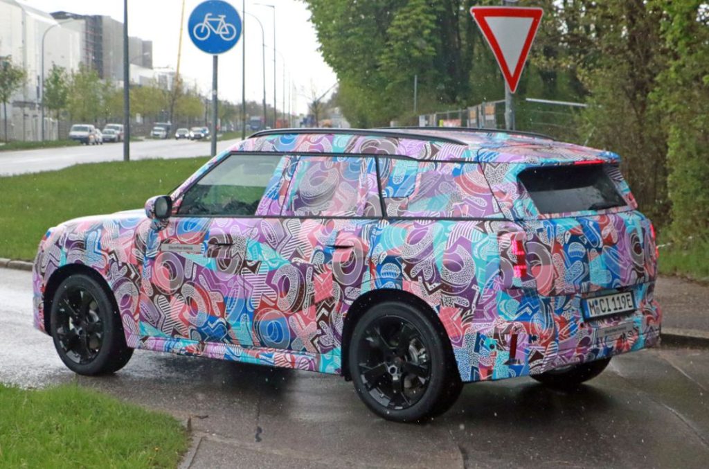 El Mini Countryman eléctrico ya se ‘enfrenta’ al Smart #1 13 Motor16 MINI Countryman EV 11 Motor16