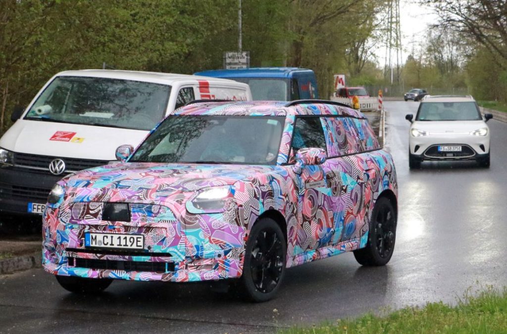 El Mini Countryman eléctrico ya se ‘enfrenta’ al Smart #1 6 Motor16 MINI Countryman EV 4 Motor16