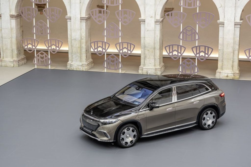 Mercedes Maybach EQS SUV 680 4 Motor16