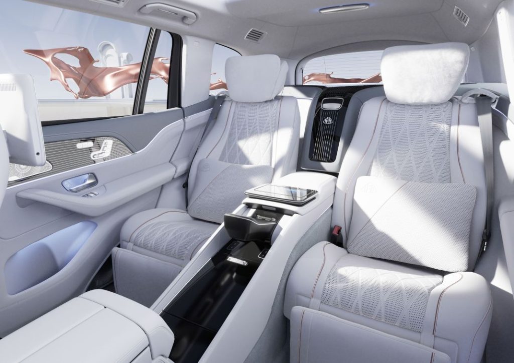 Mercedes-Maybach GLS 2023: El SUV gigante de Mercedes se hace aún más lujoso 15 Motor16 Mercedes Maybach GLS 13 Motor16