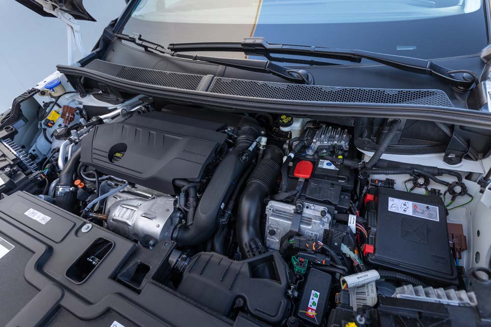 Prueba Opel Grandland GSe. Correr, pero sin derrochar 8 Motor16 Opel Grandland GSe 1 Motor16