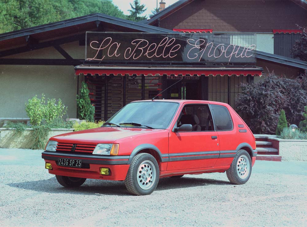 Peugeot 205 GTI 125 CV, una estrella fugaz en la marca 3 Motor16 Peugeot 205 GTI