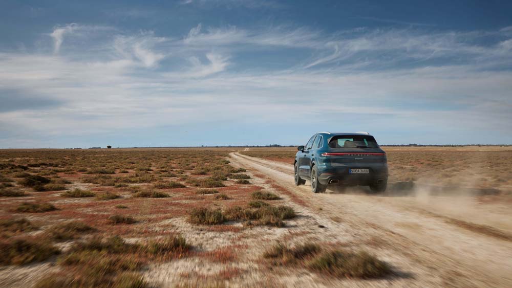 Nuevo Porsche Cayenne 2023. Sorprende hasta en el precio 18 Motor16 Porsche Cayenne 2023 11 Motor16