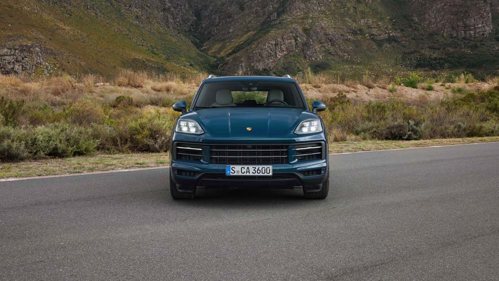 Nuevo Porsche Cayenne 2023. Sorprende hasta en el precio 23 Motor16 Porsche Cayenne 2023 16 Motor16
