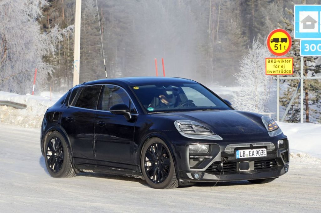 El Porsche Macan eléctrico cambia totalmente por dentro 13 Motor16 Porsche Macan 11 Motor16