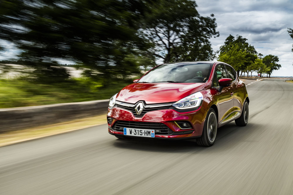 Renault Clio: tres décadas de éxitos y a punto para la nueva generación 9 Motor16 RENAULT CLIO IV Motor16
