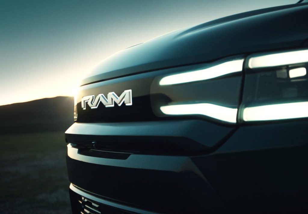 La batería más grande para un coche eléctrico es la de este pick up 18 Motor16 Ram 1500 REV 13 Motor16