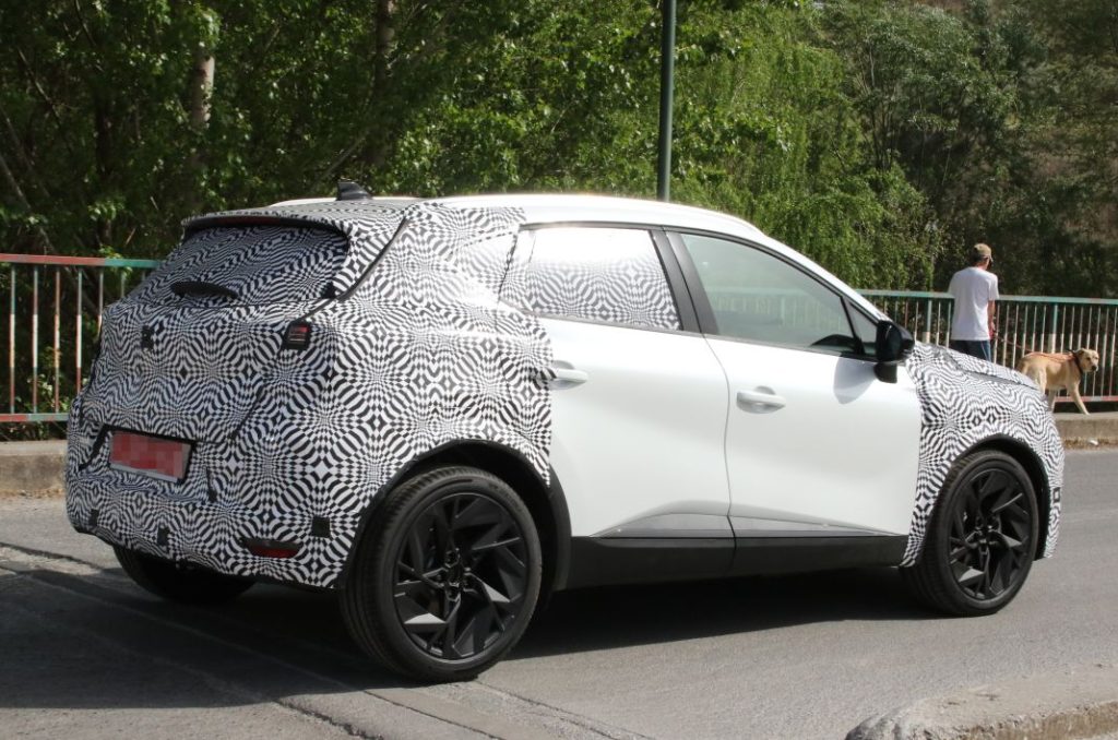 Fotos espía del Renault Captur 2024 1 Motor16 Renault Captur facelift 22