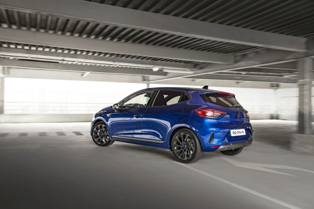Renault Clio 2024: Nuevo diseño, híbrido mejorado y estética Alpine 21 Motor16 Renault Clio 2024 18 Motor16
