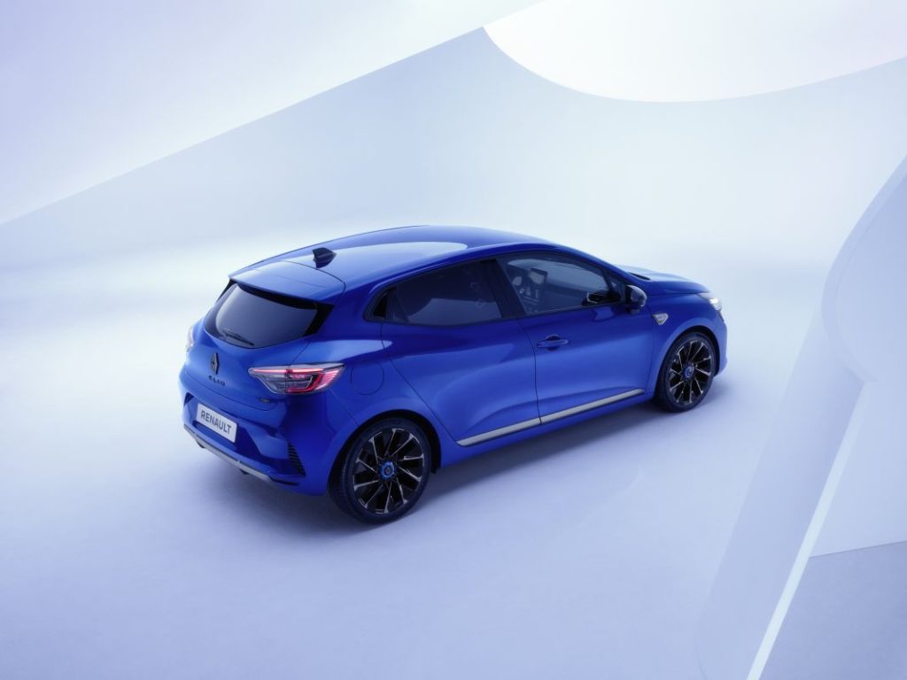 Renault Clio 2024: Nuevo diseño, híbrido mejorado y estética Alpine 5 Motor16 Renault Clio 2024 23 Motor16