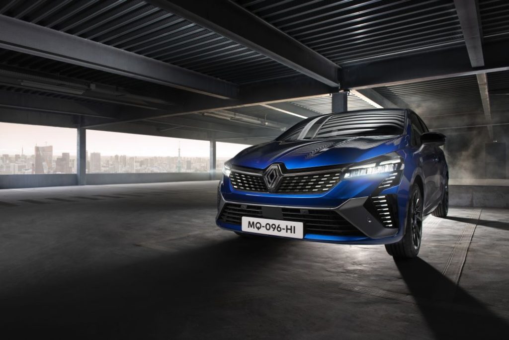 Renault Clio 2024: Nuevo diseño, híbrido mejorado y estética Alpine 9 Motor16 Renault Clio 2024 30 Motor16