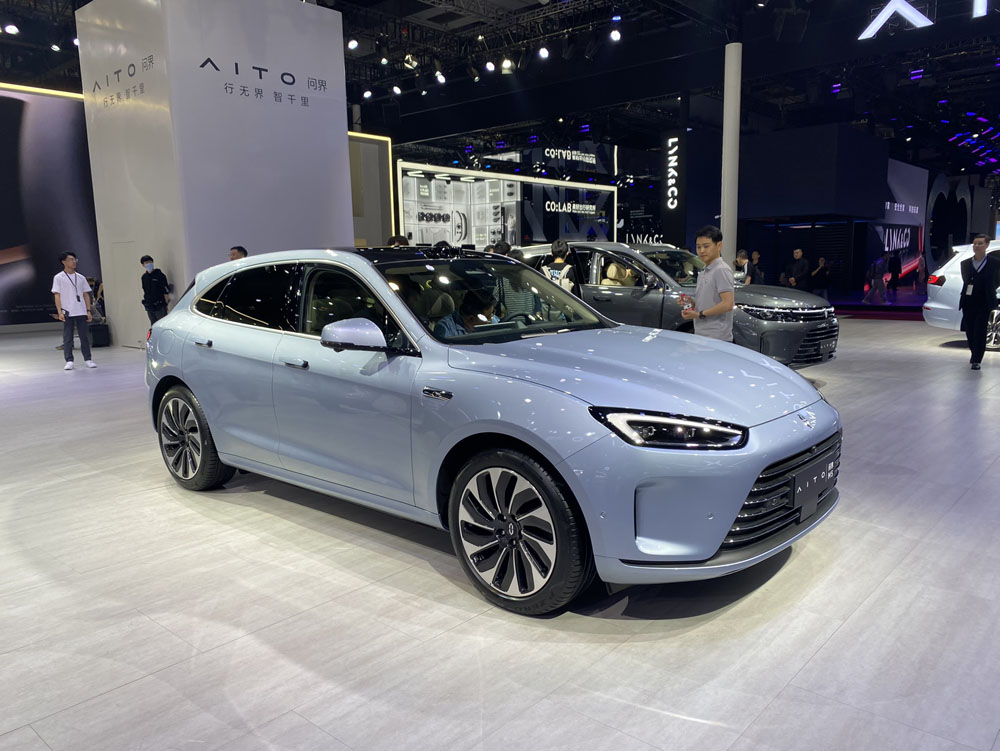 SALON DE SHANGHAI AITO M5 2 Motor16