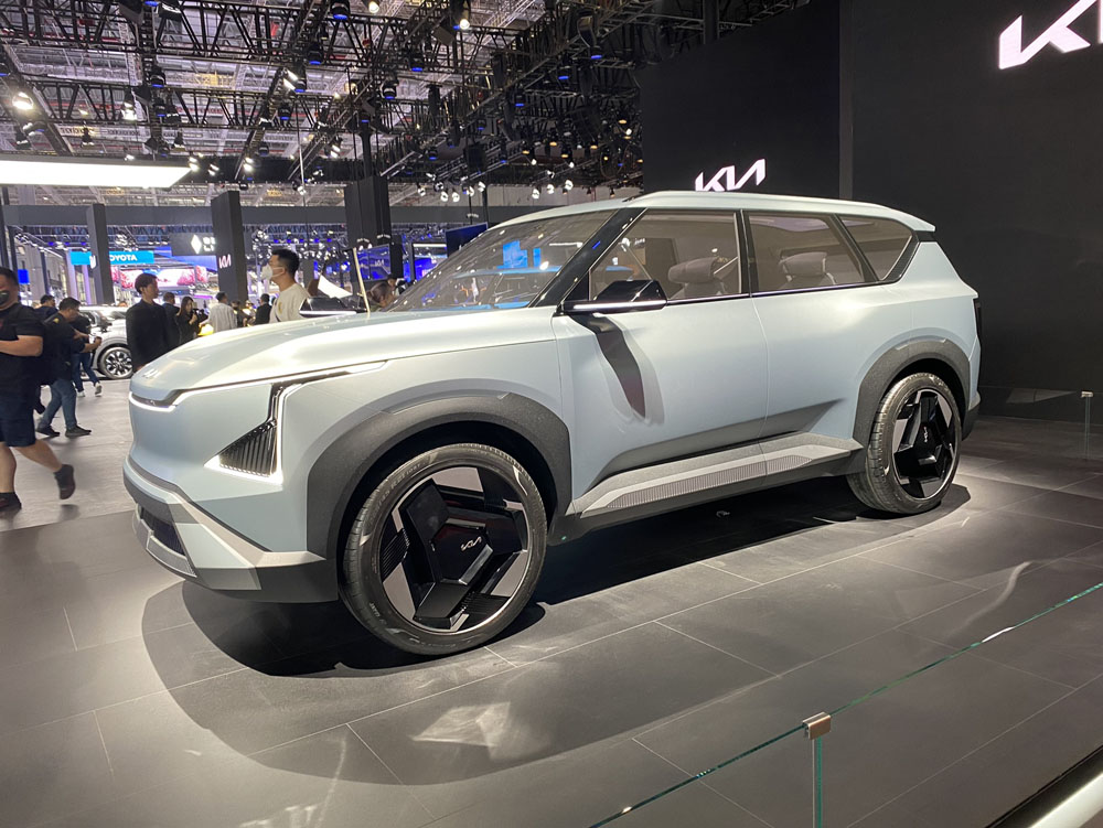SALON DE SHANGHAI KIA EV5 Motor16