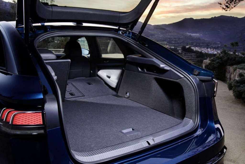 Volkswagen ID7 prueba 42 Motor16