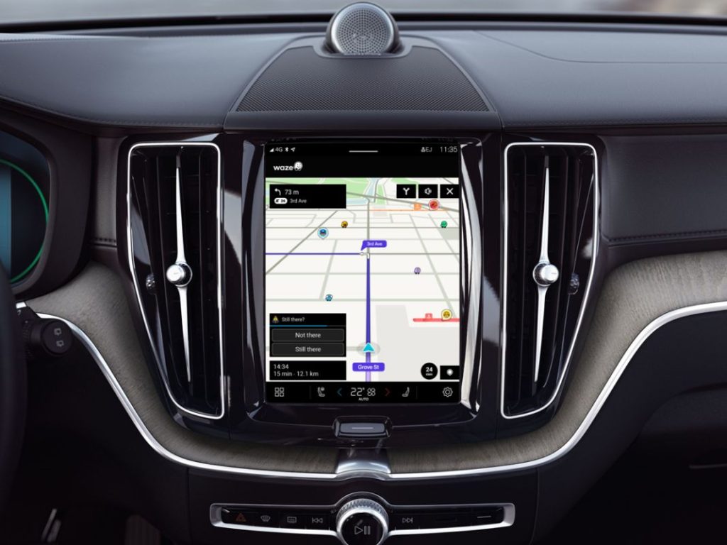Navegadores inteligentes: ¿Google Maps o Waze? Evita atascos eficientemente 2 Motor16 waze