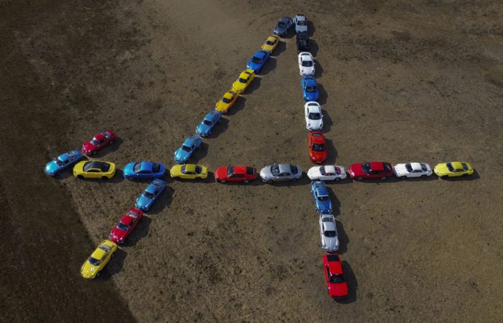 concentracion aniversario alpine 2023 052 Motor16