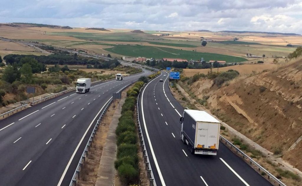 ¿Sabes cuál es la diferencia entre una autopista y una autovía? 69 Motor16 áreas
