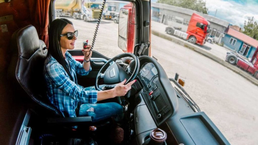La innovadora solución de un camionero que salvará vidas al volante 166 Motor16 cuidado