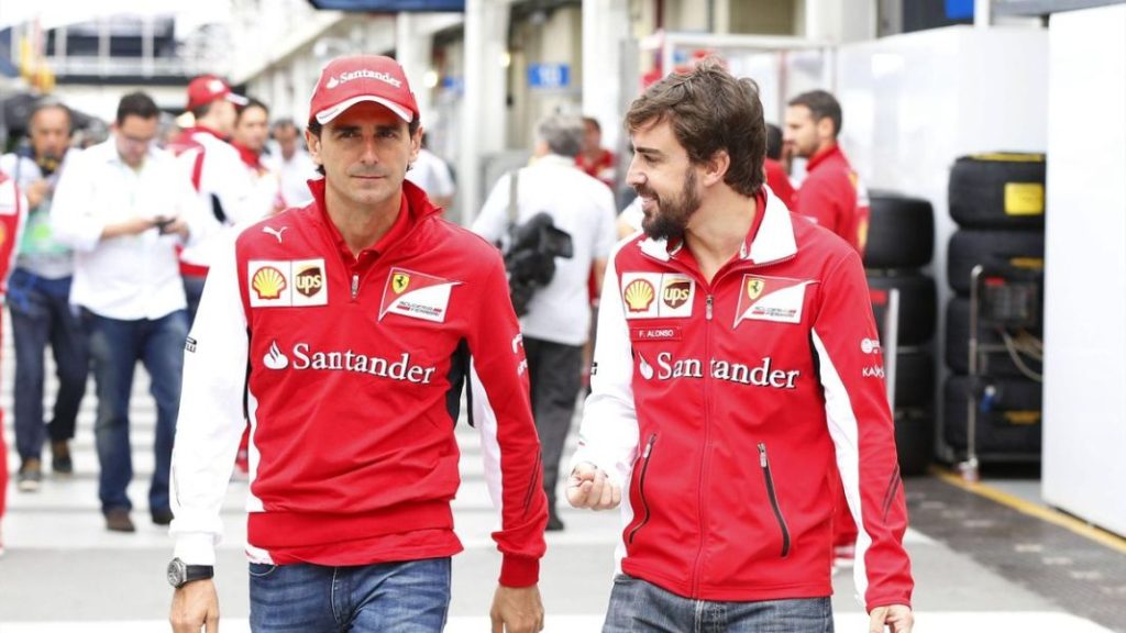 Pedro de la Rosa sube a los altares al Aston Martin que llevará Fernando Alonso en Baku 131 Motor16 entrenamientos
