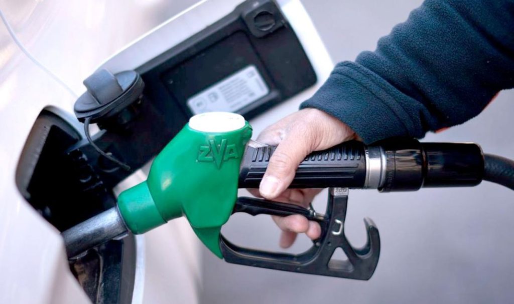 ¿Repsol, BP, Cepsa o Galp? Los talleres te dejan claro qué gasolinera tiene la mejor gasolina 35 Motor16 dañar