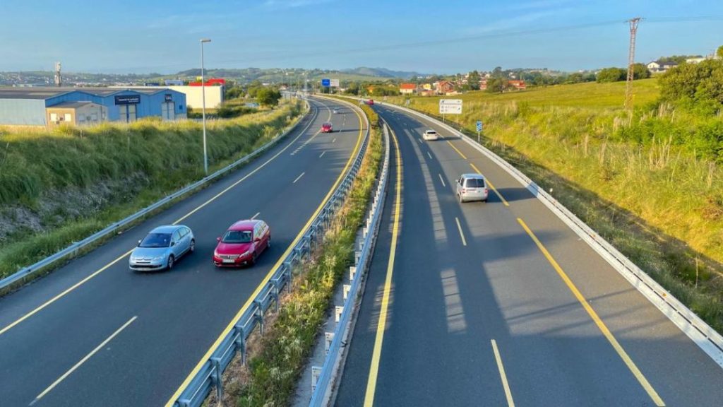 ¿Sabes cuál es la diferencia entre una autopista y una autovía? 71 Motor16 carriles