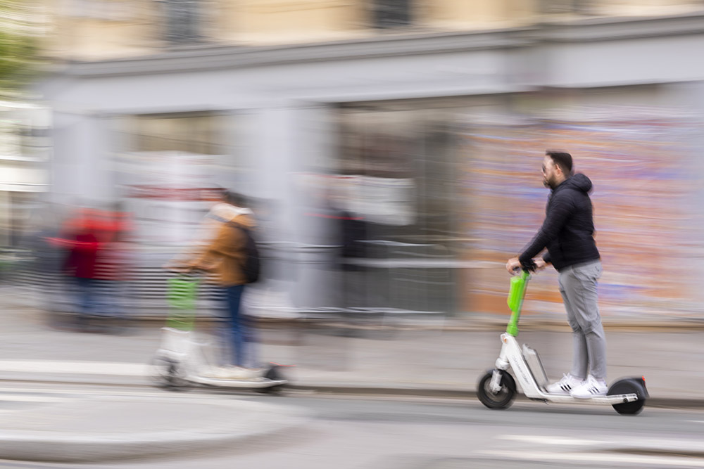 patinentes electricos alquiler paris Motor16