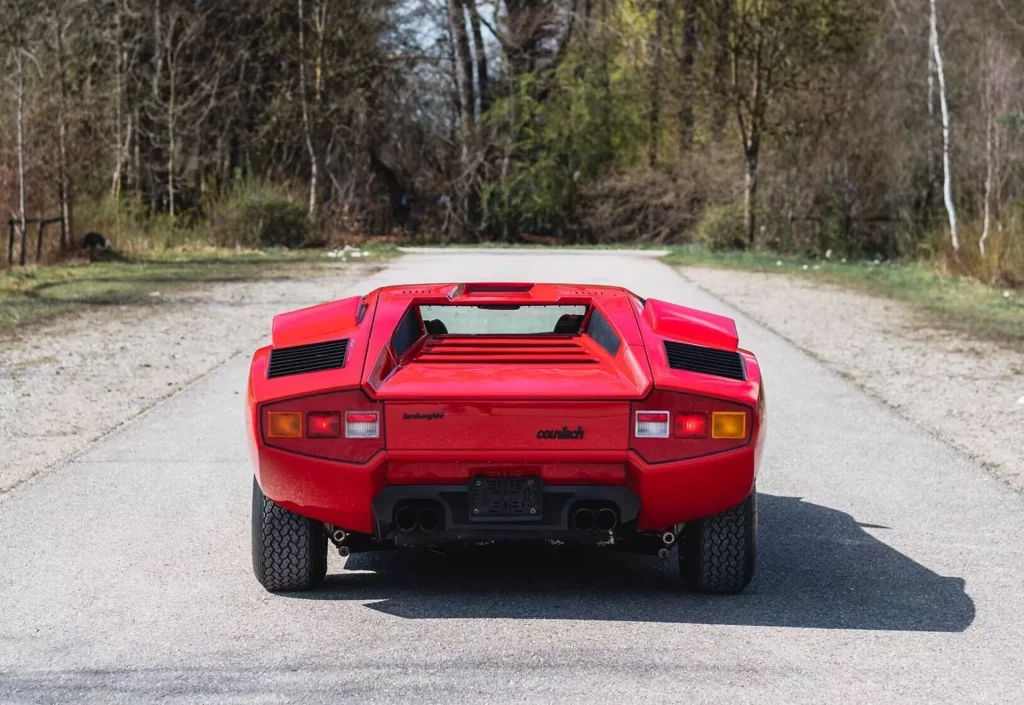 1977 Lamborghini Countach Rod Stewart RM Sothebys 11 Motor16