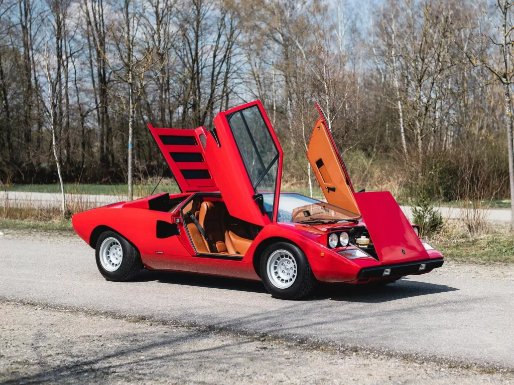 1977 Lamborghini Countach LP400 Periscopio Rod Stewart. Imagen estática.