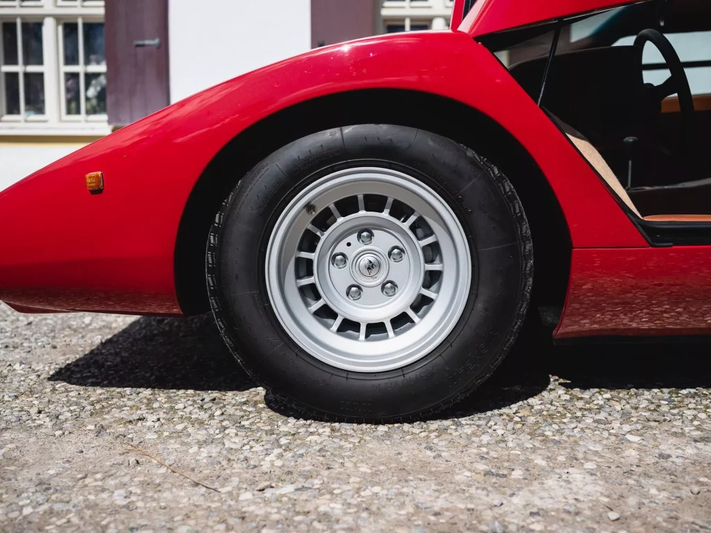 1977 Lamborghini Countach Rod Stewart RM Sothebys 6 Motor16