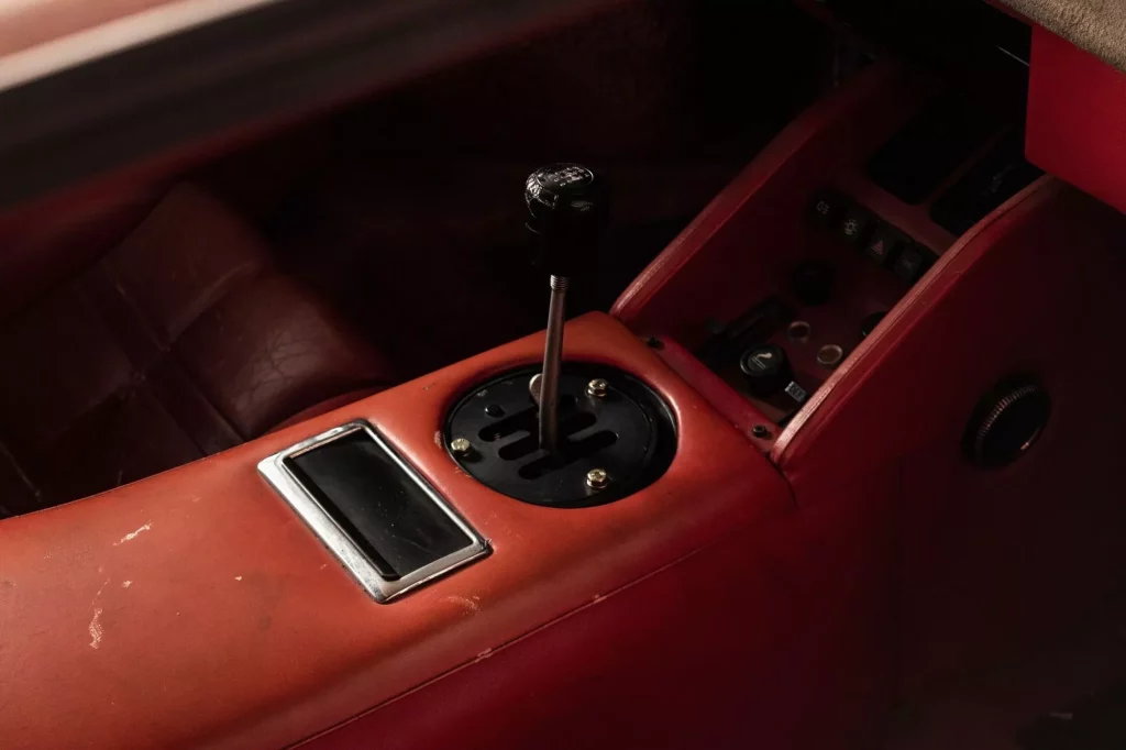 Lamborghini Countach LP500S: del Salón de Ginebra de 1982 a tu casa 18 Motor16 1982 Lamborghini Countach LP500S 15 Motor16