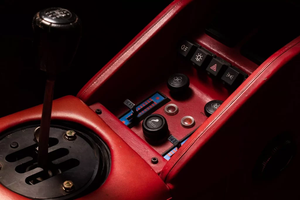 Lamborghini Countach LP500S: del Salón de Ginebra de 1982 a tu casa 21 Motor16 1982 Lamborghini Countach LP500S 18 Motor16