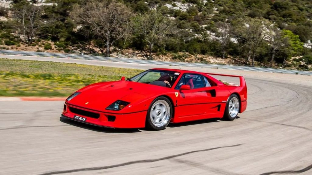 ¿Quieres el Ferrari F40 de un campeón de Fórmula 1? El de Alain Prost se vende 6 Motor16 1989 alain prost ferrari f40 1 Motor16