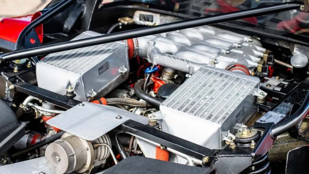 ¿Quieres el Ferrari F40 de un campeón de Fórmula 1? El de Alain Prost se vende 14 Motor16 1989 alain prost ferrari f40 14 Motor16