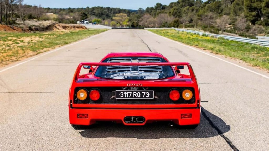¿Quieres el Ferrari F40 de un campeón de Fórmula 1? El de Alain Prost se vende 12 Motor16 1989 alain prost ferrari f40 15 Motor16