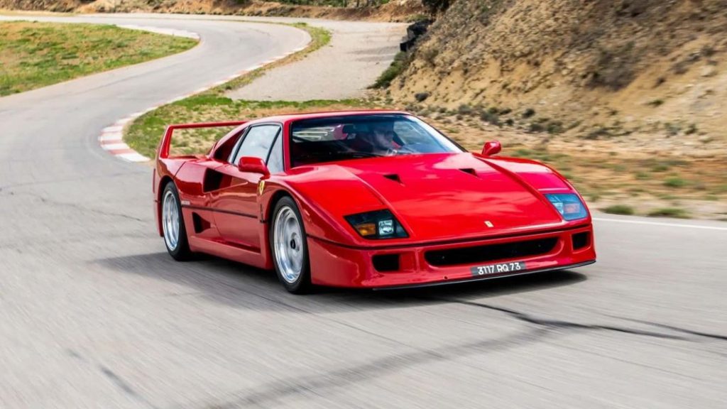 ¿Quieres el Ferrari F40 de un campeón de Fórmula 1? El de Alain Prost se vende 8 Motor16 1989 alain prost ferrari f40 3 Motor16