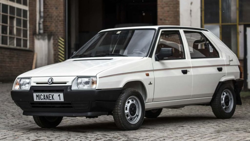 El Skoda Favorit que la marca quisiera tener en su museo 5 Motor16 1993 skoda favorit kilometros 2 Motor16
