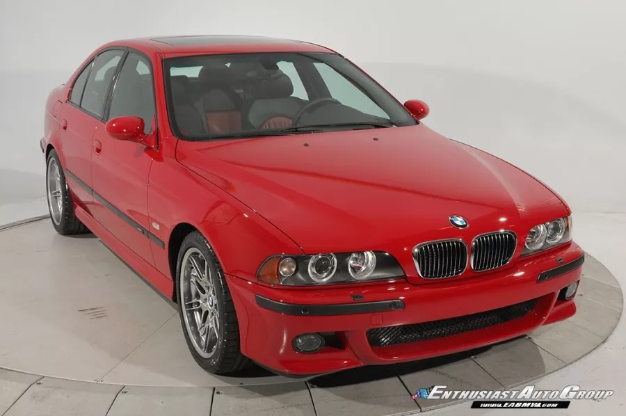 Este BMW M5 E39 del 2003 se ha vendido a precio récord: ¿Cómo es