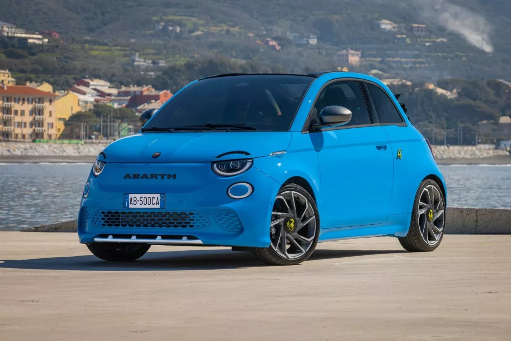 2023 Abarth 500e Turismo 27 Motor16