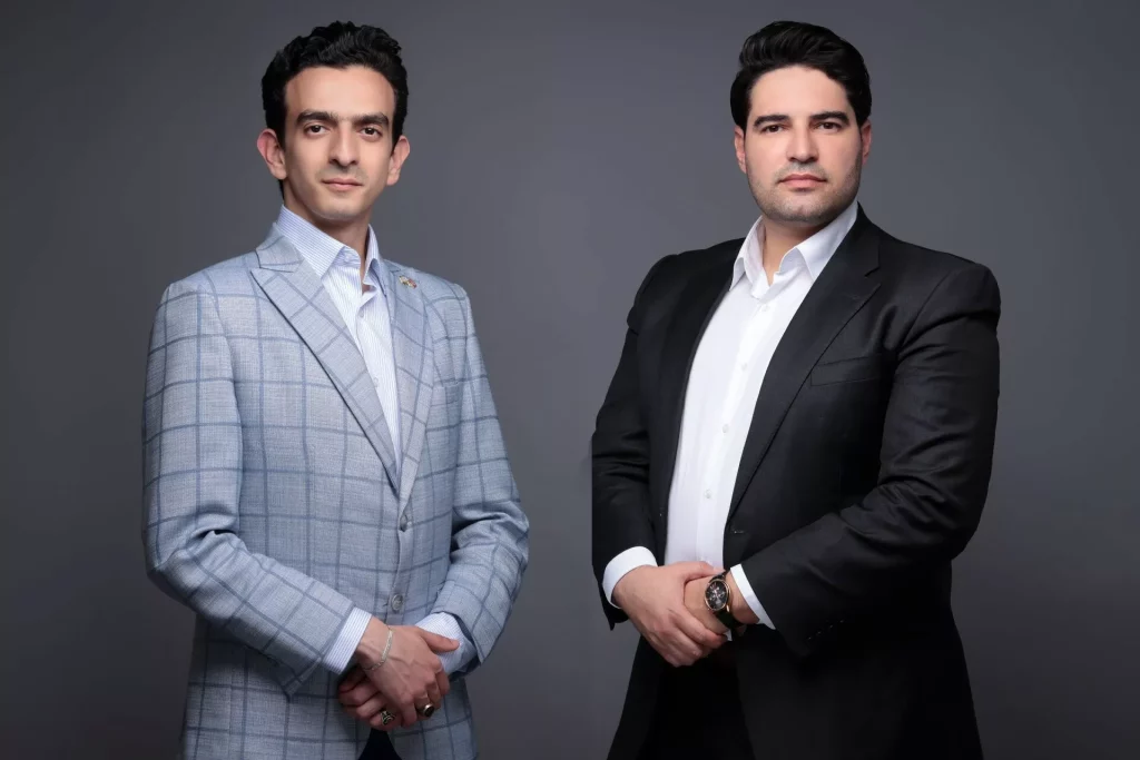 CEO, Mohammed Yehya El Bakkali (izquierda) y Presidente Ejecutivo y CTO Mohammed Hicham Senhaji Hannoun (derecha).
