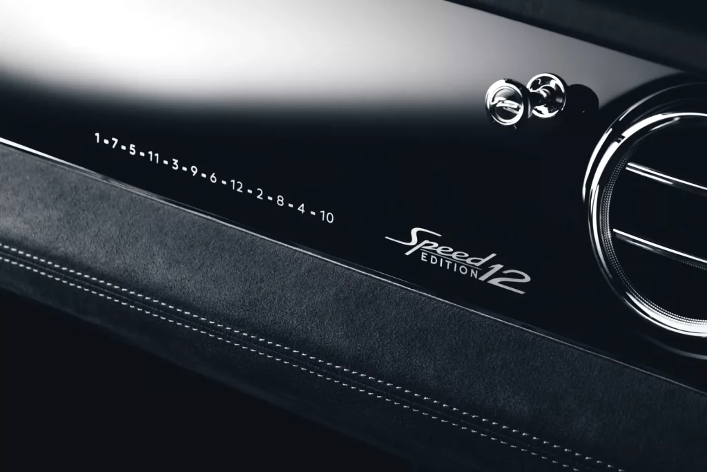 2023 Bentley Speed Edition 12. Imagen detalle salpicadero.