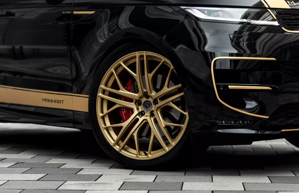 2023 Manhart Range Rover Sport. Imagen detalle llanta.